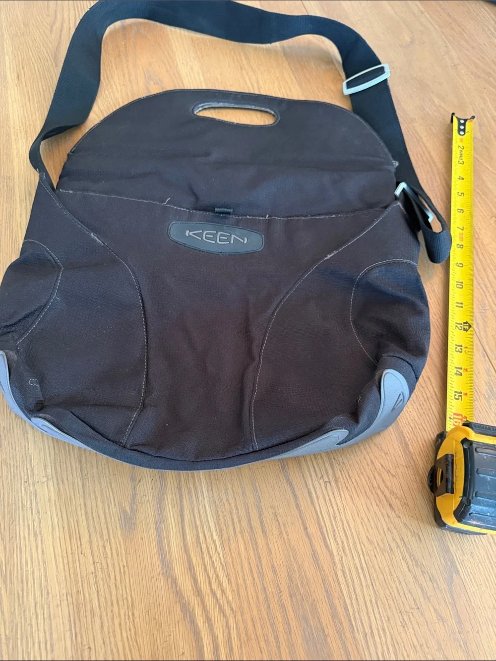 Keen Black Nylon Crossbody Messenger Bag with Adjustable Strap